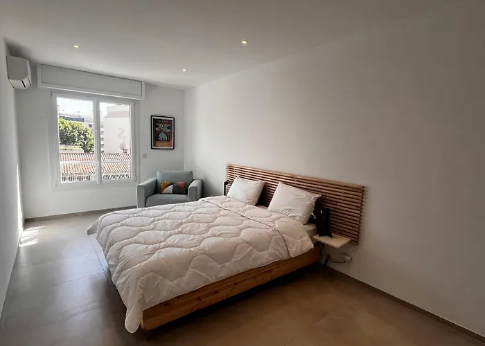 Beautifull Near The In Antibes